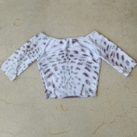 Volcom Tiger Crop top 🐯 - Picture 3 of 3